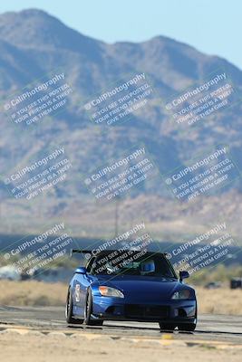 media/Nov-23-2025-Speed Ventures (Sun) [[88f20b6e61]]/6-Yellow Group/Session 1 (Turns 16 and 17 Exit)/